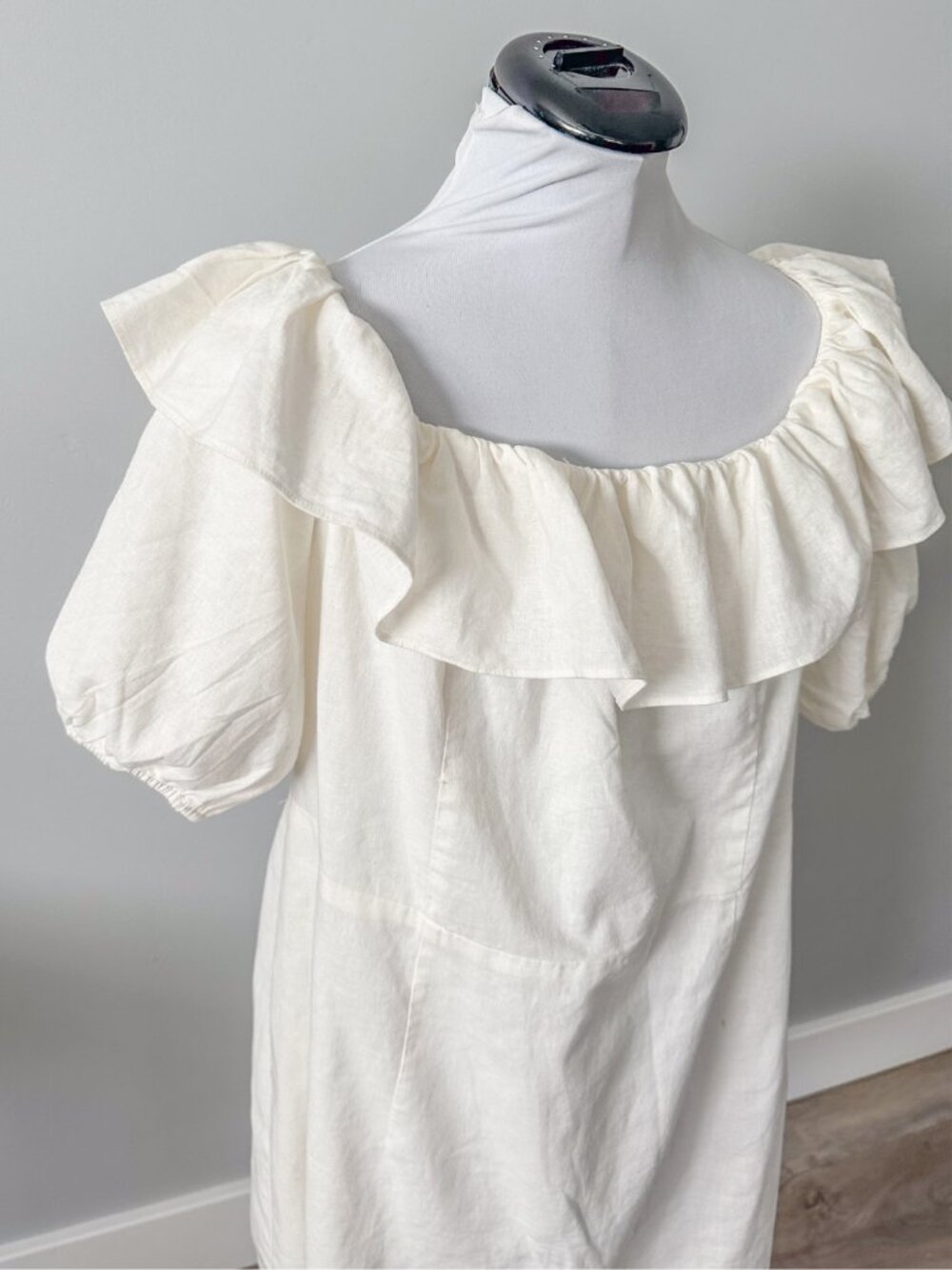 H&M Linen Ruffle Dress - Picture 8 of 14